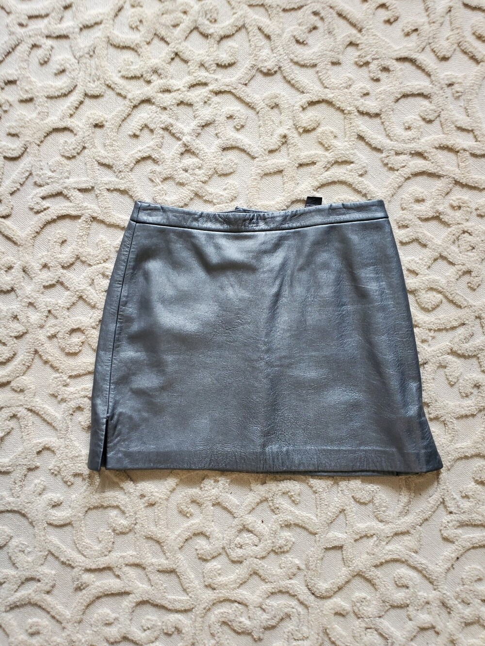 BCBG Women's Silver Leather Mini Skirt